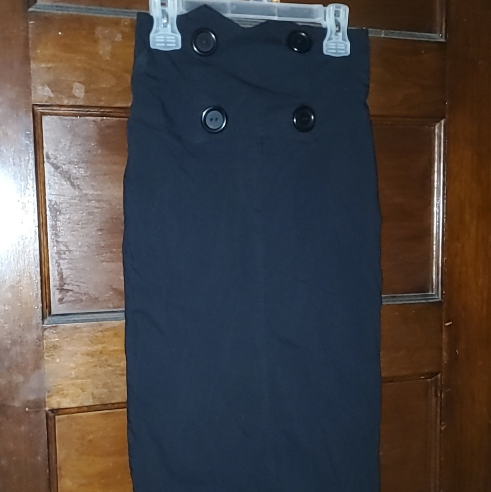 Pencil skirt